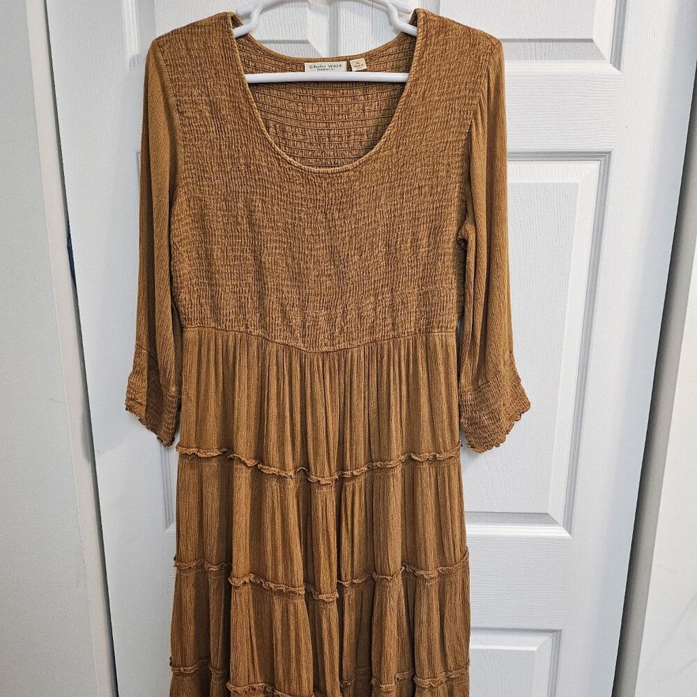 STUDIO WEST APPAREL. Tiered. Smocked Bodice. Comfortable. Maxi. Size: XL